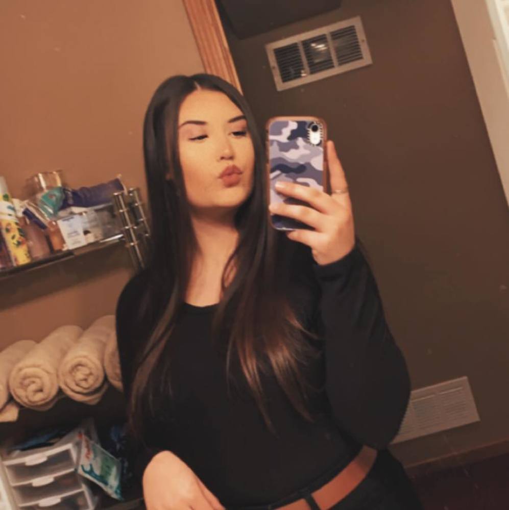 Meet your Posher, Reagan